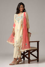 Load image into Gallery viewer, Creme raw silk ari embroidered kurti paired with pants and a net maching dupatta