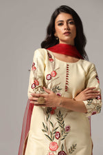 Load image into Gallery viewer, Creme raw silk resham embroidered kurti paired with pants and a net dupatta