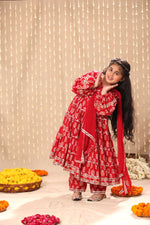 Load image into Gallery viewer, Red Jaipuri Print Balloon Sleeve Maxi with Pant Suit Set