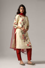 Load image into Gallery viewer, Creme raw silk resham embroidered kurti paired with pants and a net dupatta
