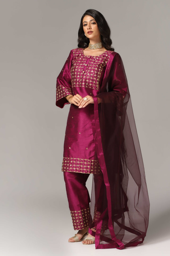 Purple raw silk gold zari embroidered & hand crafted with sequence kurti paired with pants and a net dupatta