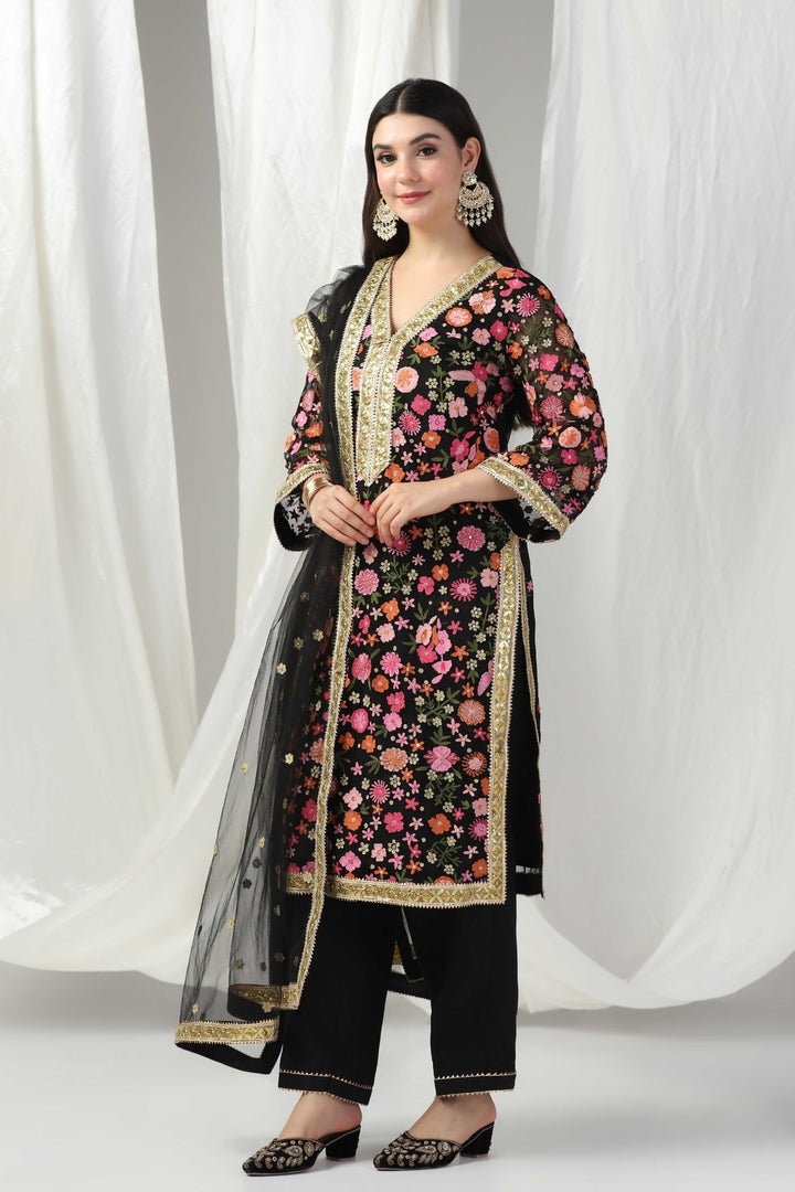 Resham thread work with pants and dupatta