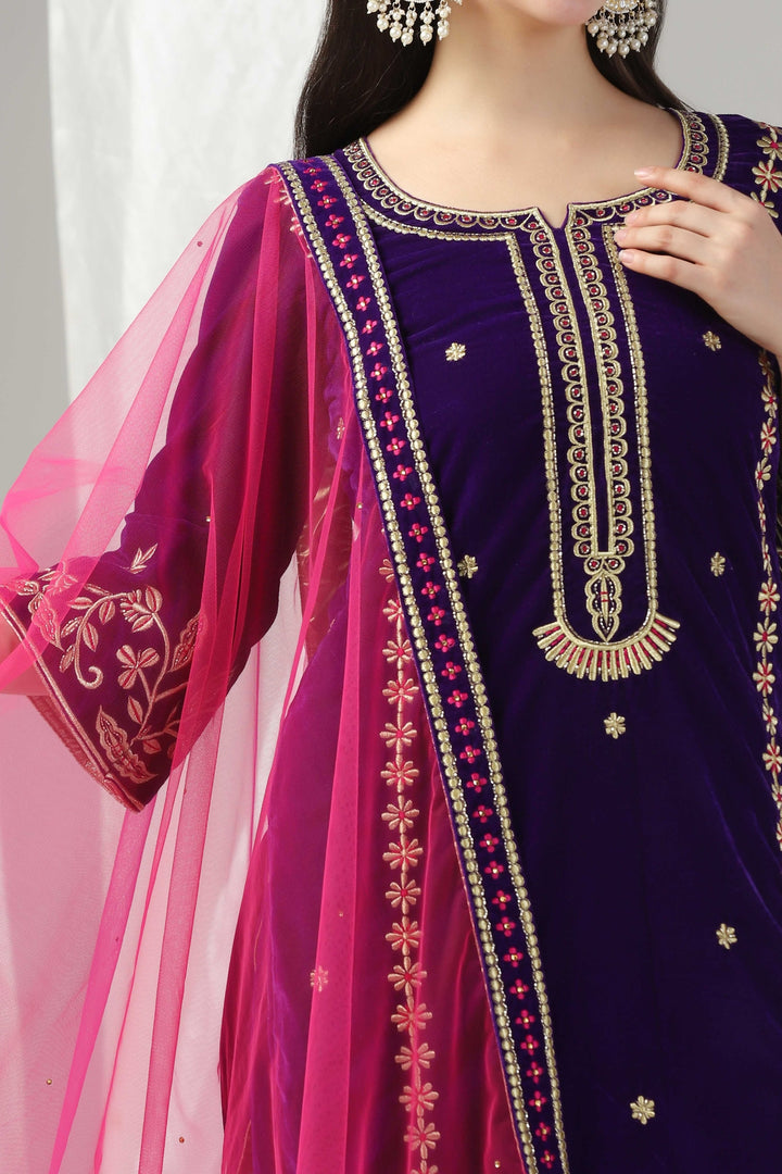 Velvet kurta with dupatta