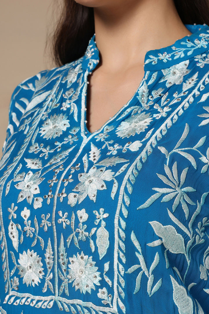 Thread Embroidered Pearl Work Kurta with Loose Pants
