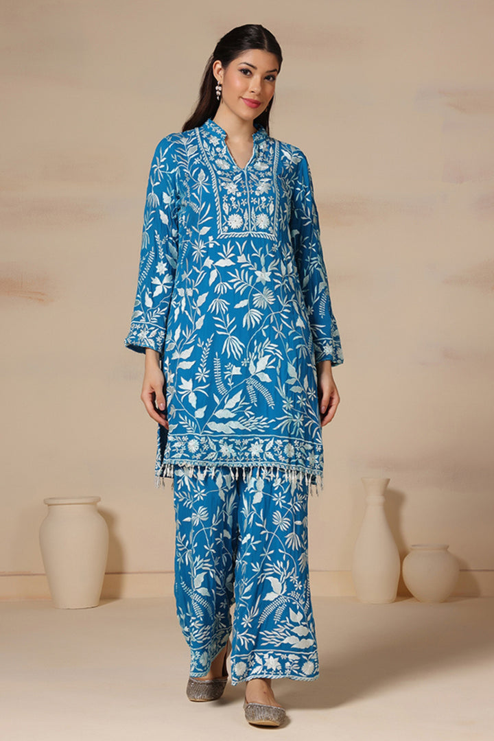 Thread Embroidered Pearl Work Kurta with Loose Pants