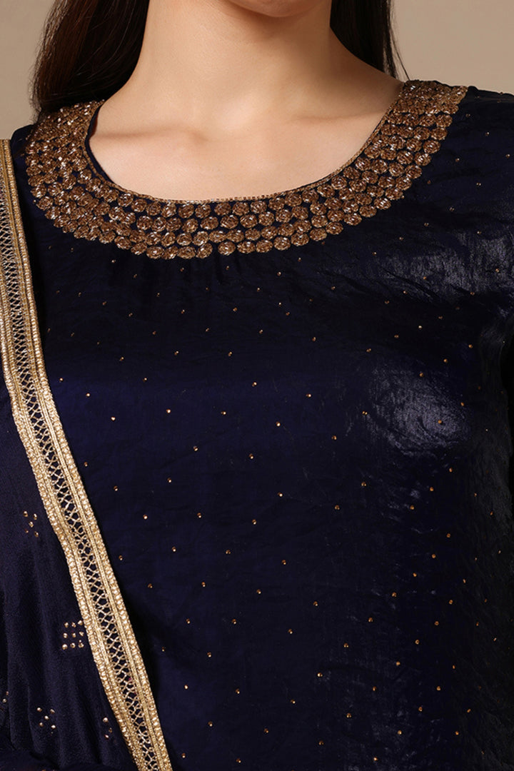 Hand Embroidered Kurta Set