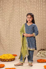 Load image into Gallery viewer, Blue Jaipuri Front Open Straight Kurta with Pant Suit Set
