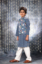 Load image into Gallery viewer, Blue Jaipuri Handblock Buti Print Kurta with White Pant Co-ord Set and Blue Floral Jacket

