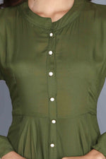 Load image into Gallery viewer, Green Anarkali Style Rayon Kurti