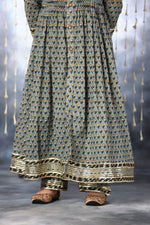 Load image into Gallery viewer, Grey Floral Jaipuri Print Pintucks Long Kurta with Pants
