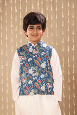 Load image into Gallery viewer, White Kurta Pyjama Co-ord Set with Blue Jaipuri Floral Print Jacket
